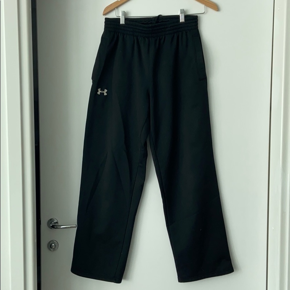 Under Armour fleece lined sweatpants